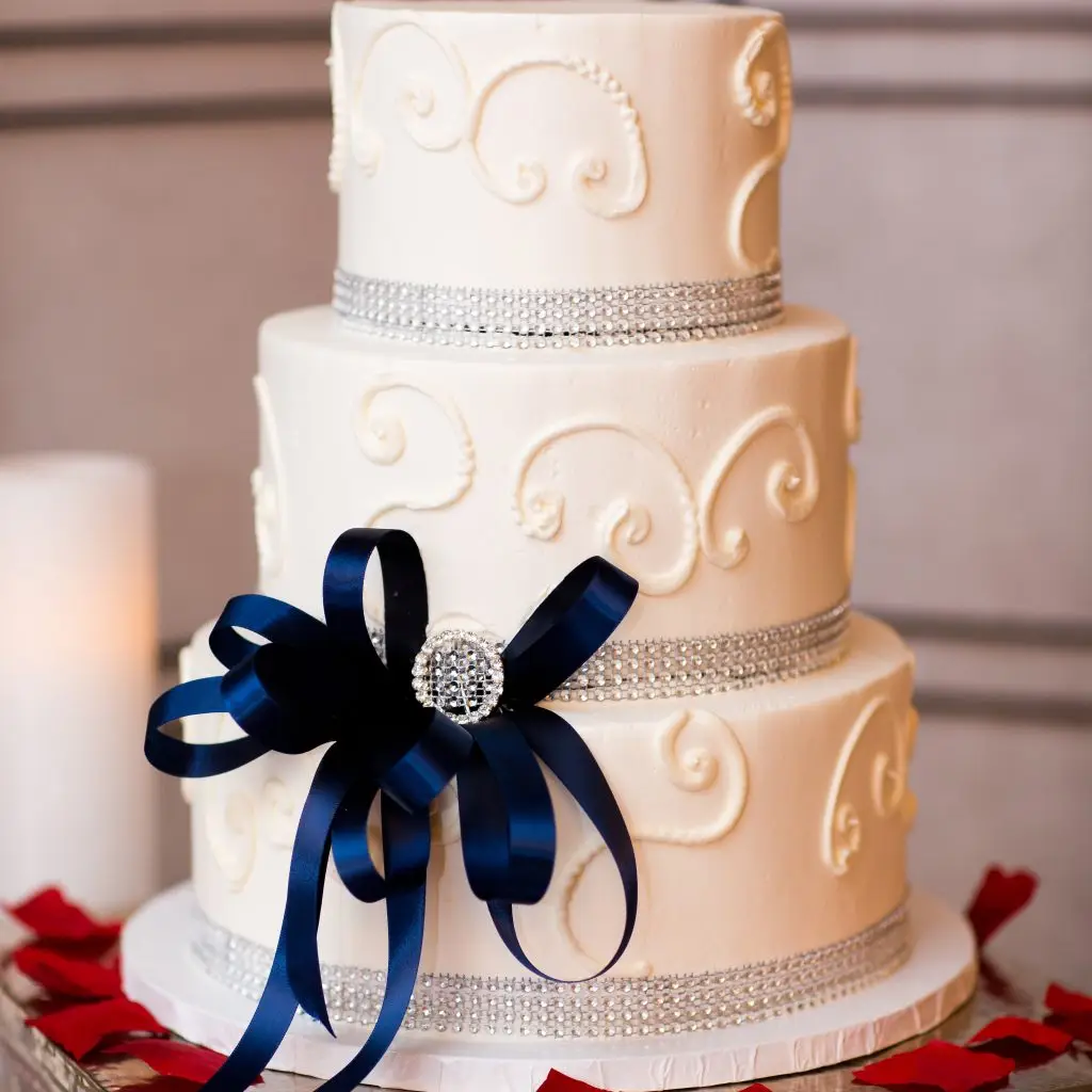 Las Vegas Wedding Cake with ribbons and diamonds